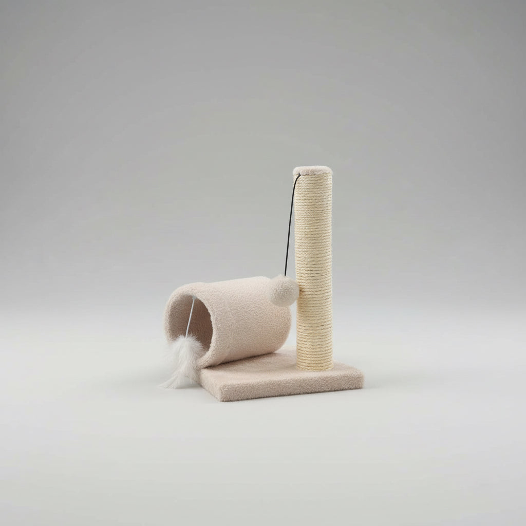 Cat play structure with cylindrical and tunnel-shaped components 